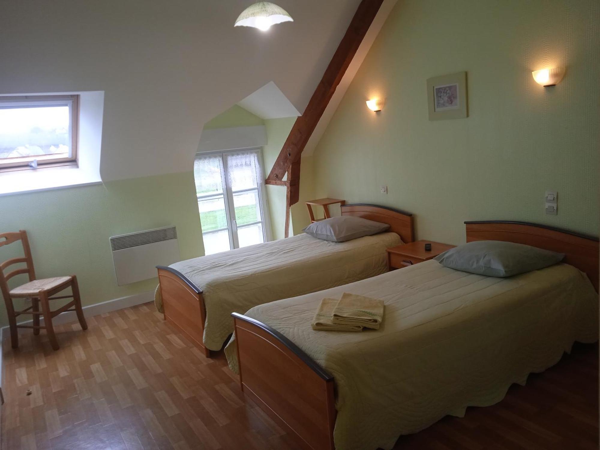 Chambres D'Hotes Le Petit Angle Saint-Broladre Exterior foto